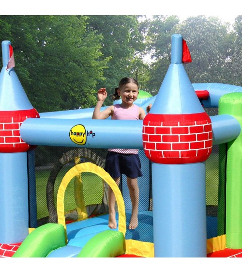 Skákací hrad je ideální pro zahradu a různé akce, jako jsou narozeninové oslavy a rodinná setkání.